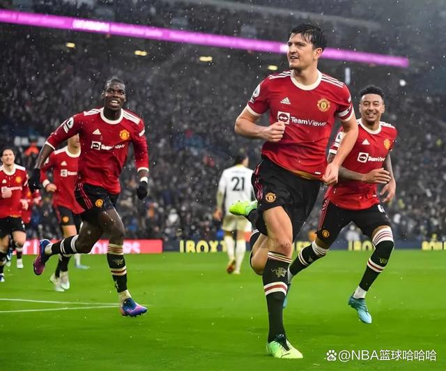 爱游戏-关于曼联客场逆转，球员表现亮眼，升至前四的信息