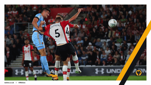 包含狼队擒下水晶宫，顺利晋级积分榜前列的词条