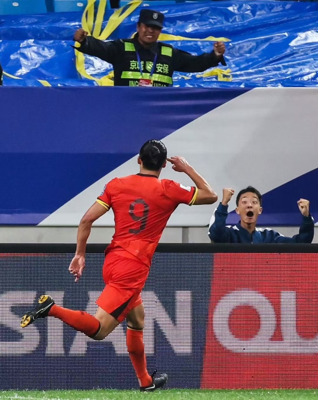 爱游戏APP-日本队碾压法国队，王皓点燃赛场