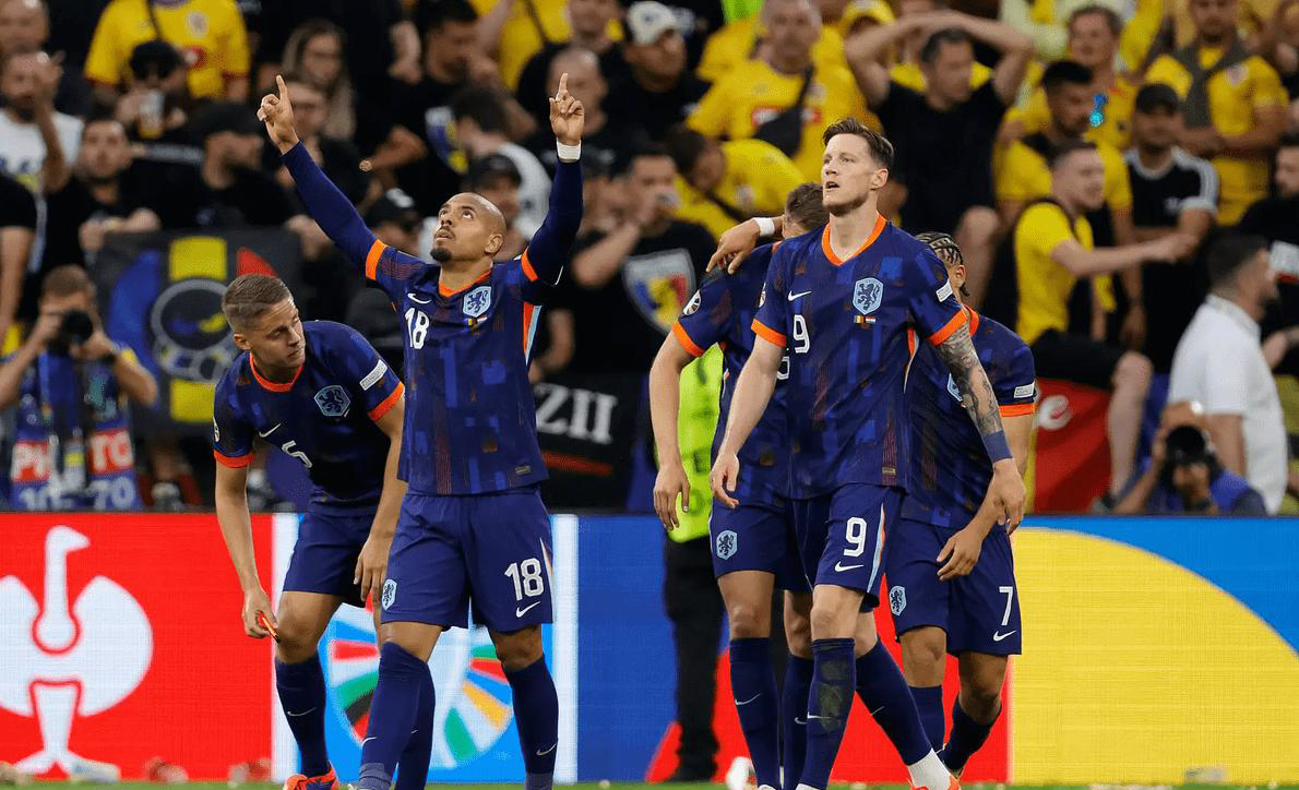 包含弗赖堡取得关键胜利,稳固中游位置的词条 包含弗赖堡取得关键胜利,稳固中游位置的词条