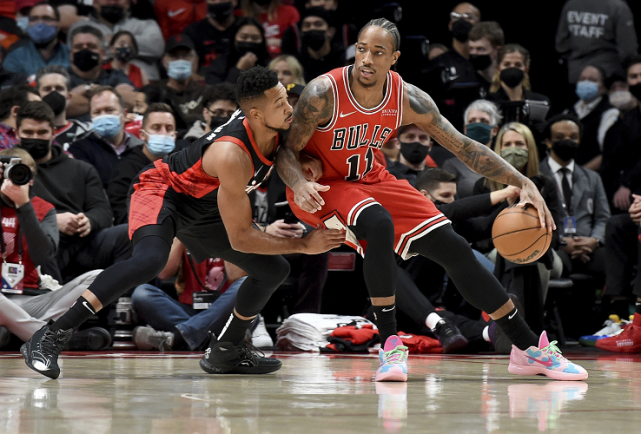 AYX官方直播-开拓者逆转骑士，利拉德末节爆发决胜神奇的简单介绍